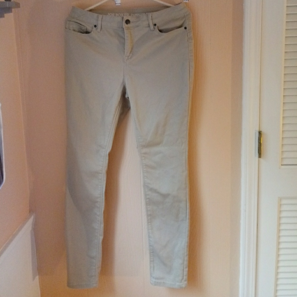 Kahki skinny jeans